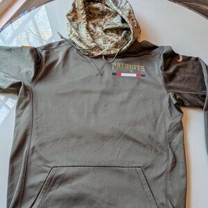 Nike New England Patriots NFL Salute To Service Hoodie Men Small Sweatshirt